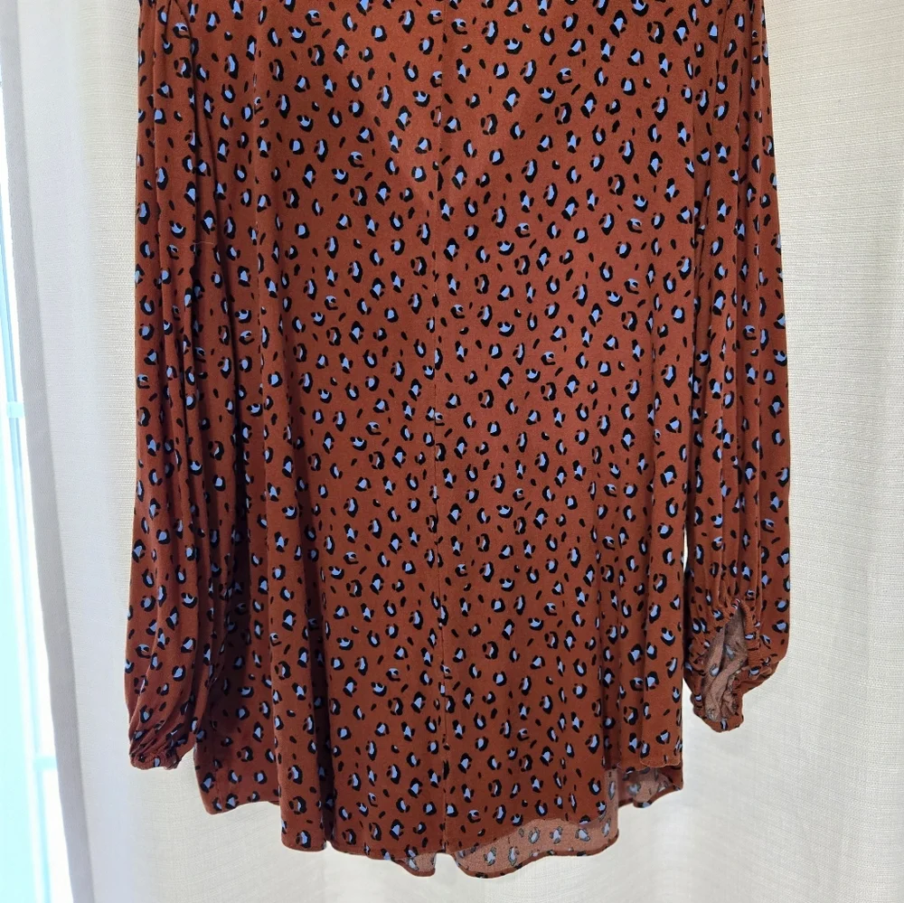 Women's A New Approach Pull over Leopard Print Blouse XL Elastic Cuff - Picture 7 of 10